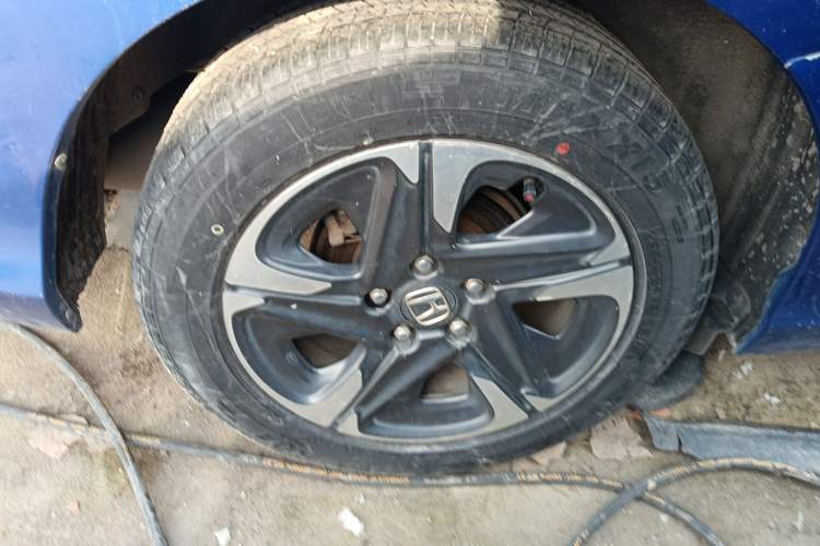 Used Honda Envix 2019 180TURBO CVT Enjoyment Version China VI Exterior 4