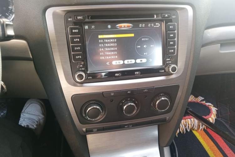 Used Skoda Octavia 2012 1.6L Manual Yijun Edition
