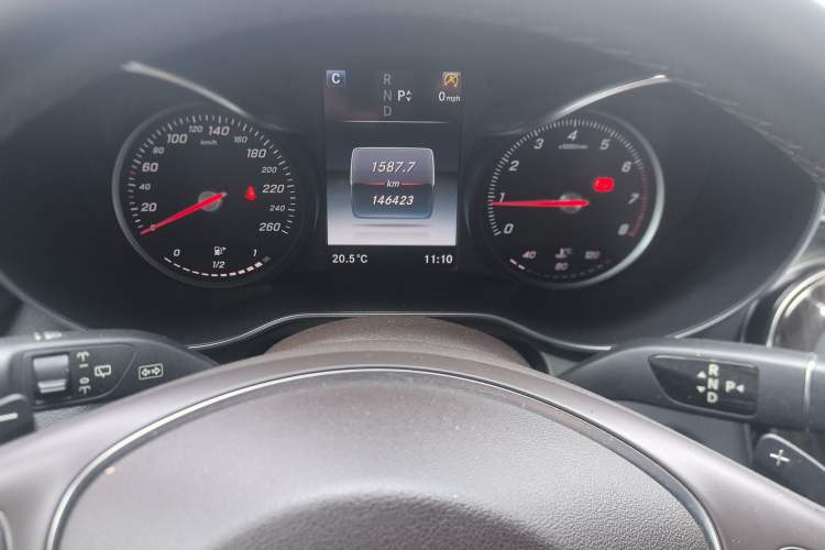 Used Mercedes-Benz GLC 2017 GLC 260 4MATIC Luxury Model
