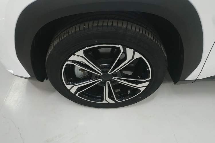 Used Geely Galaxy L7 2024 1.5T 115 km PLUS Dragon Edition