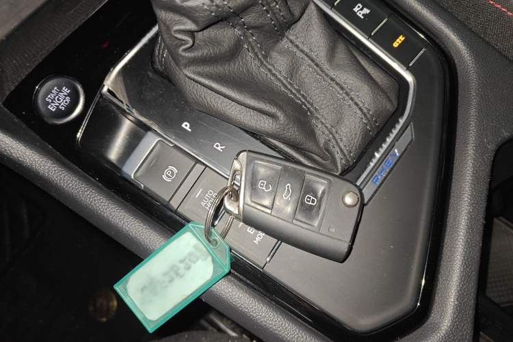 Used Volkswagen Tiguan L New Energy 2022 430 PHEV Plug-in Hybrid Flagship Edition Interior 1