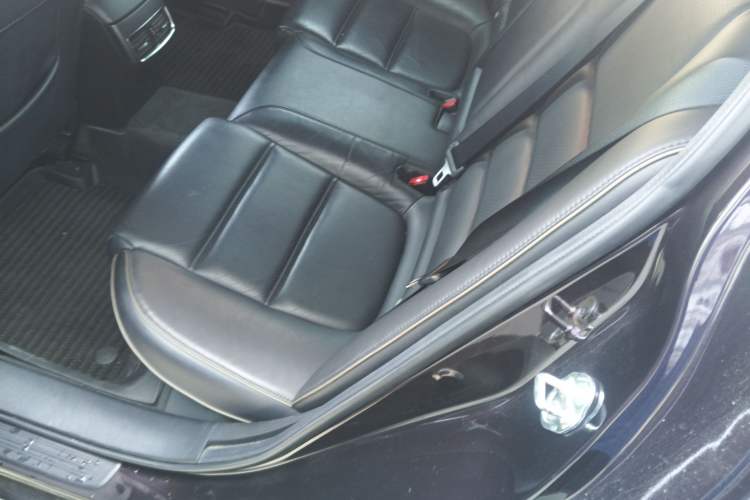 Used Mazda Atenza 2018 2.5L Blue Sky Prestige Edition China VI compliant Left Rear Seat