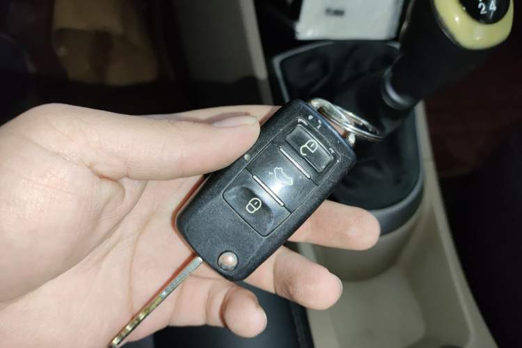 Used Hyundai Verna (older generation) 2014 1.4L Manual Smart GLS Trim