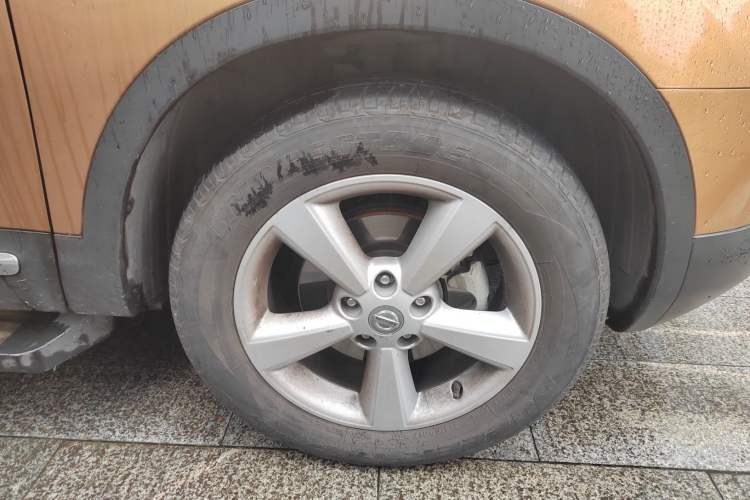 Used Nissan Qashqai 2012 2.0 XV LE CVT 2WD Right Front Wheel Hub