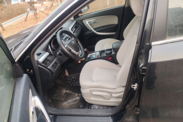 Used Bestune X80 2013 2.0L automatic comfort version
