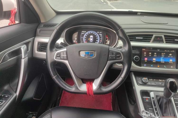 Used Geely Auto Emgrand X7 Sport 2016 1.8TD Automatic All-Wheel Drive Smart Version Steering Wheel