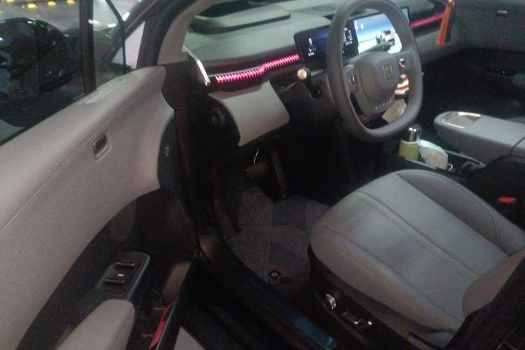 Used Zeekr X 2025 5-Seater Rear-Drive Version
