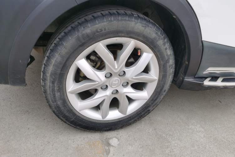 Used JAC Group Refine S3 2014 1.5L Manual Luxury Smart Model Right Rear Wheel Hub