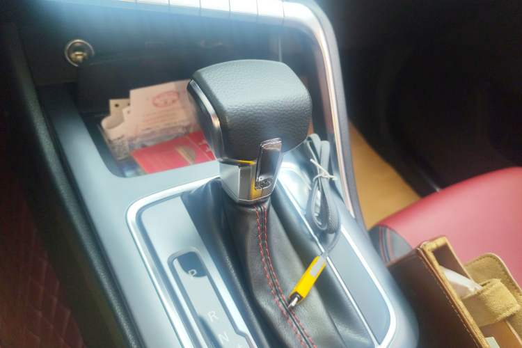 Used SAIC MAXUS T90 2021 2.0T Single-Turbo Automatic Two-Wheel Drive High-Ride Comfort Plus Long-Box Version