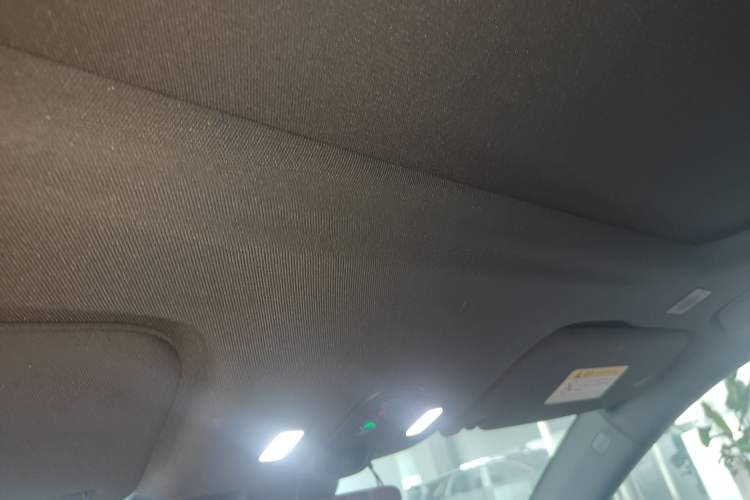 Used Hongqi HS6 PHEV 2026 240 Smart Hybrid Version Headliner