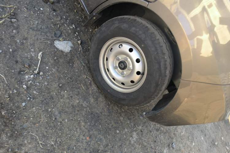 Used Chana Ruixing M60 2025 Model, 1.6L CNG, 120L Gas Cylinder, Comfortable 6-Seater Passenger Van