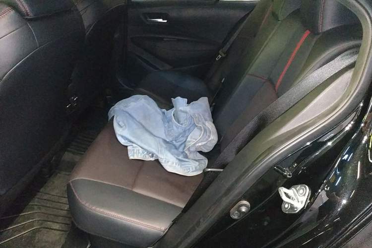 Used Toyota Levin 2022 Dual-Motor 1.8H E-CVT Sport Edition
