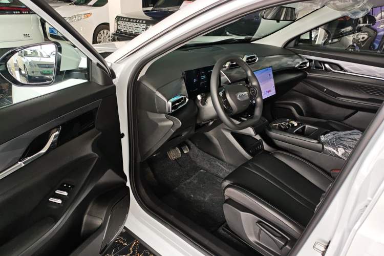 Used Dongfeng Aeolus SKY EV01 2025 530 km AIR Elite Edition