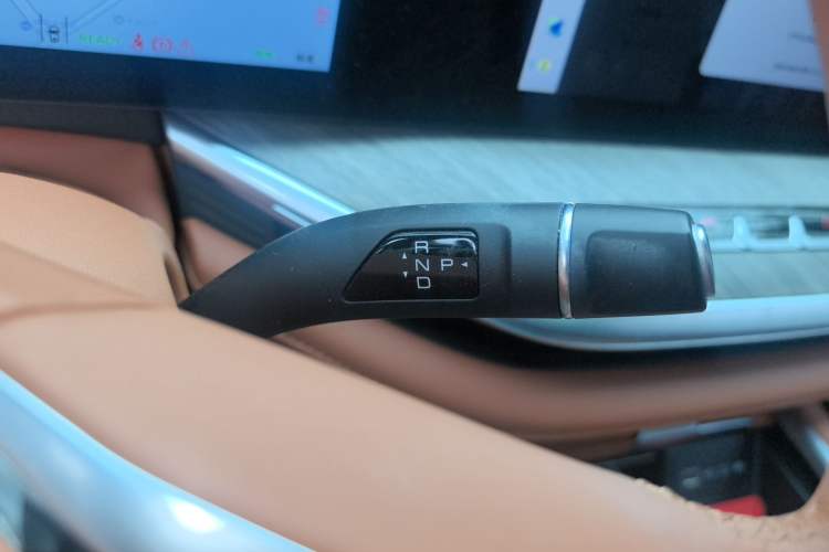 Used Wey Lanshan 2023 Four-Wheel Drive Ultra-Long Range Version
