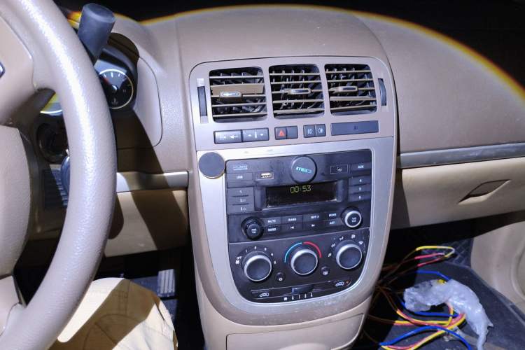 Used Buick GL8 2014 2.4L Comfort Edition