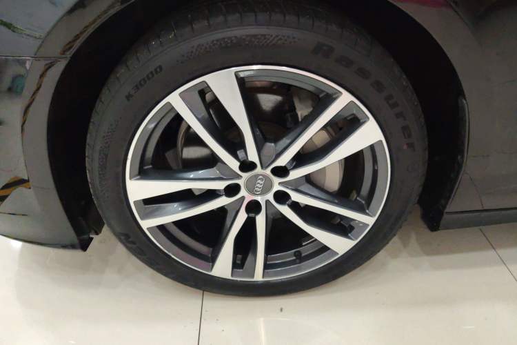 Used Audi A6L 2019 45 TFSI Prestige Dynamic Edition Left Front Wheel Hub