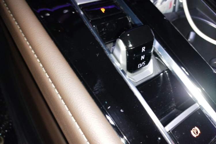 Used Volkswagen Viloran 2022 380TSI Prestige Edition