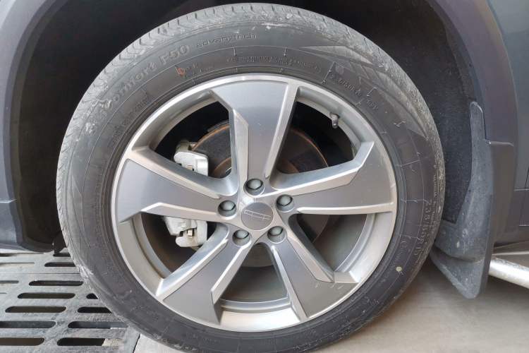 Used Geely Auto Haoyue L 2023 2.0T DCT Flagship Version