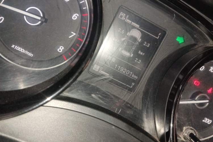 Used Wuling Hongguang PLUS 2019 1.5T Manual Luxury 7-Seater
