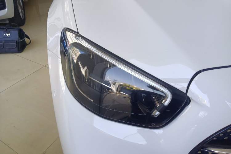 Used Mercedes-Benz E-Class 2023-Year Restyled E 260 Coupe