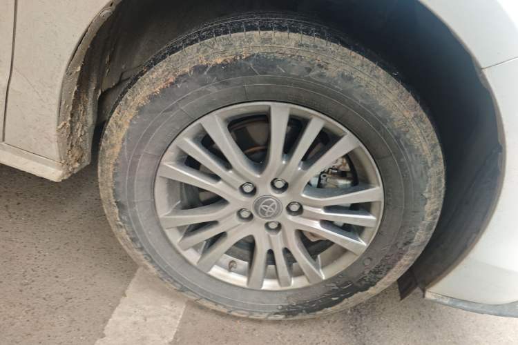 Used Toyota Sienna 2023 2.5L Hybrid Comfort Edition