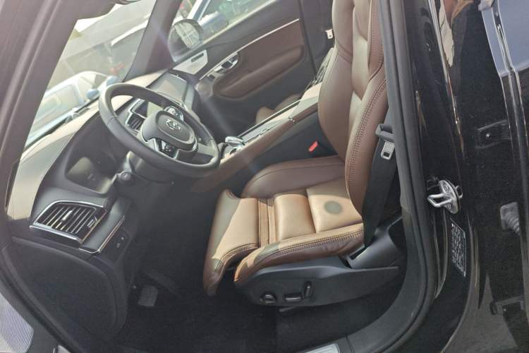 Used Volvo XC90 New Energy 2025 T8 Luxury Prestige 7-Seater Left Front Seat