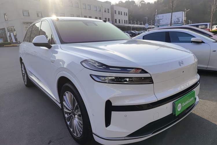 Used ONVO Luxeed L90 2025 Model—Ultra Six-Seater Version