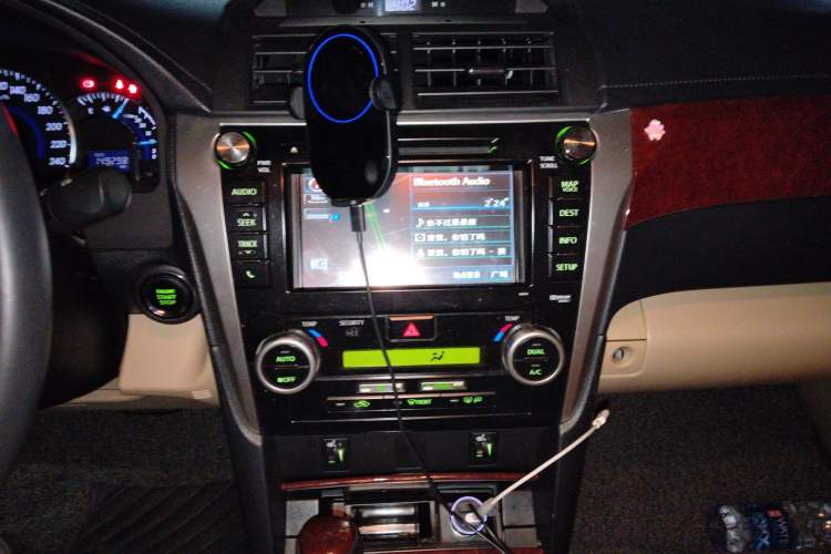 Used Toyota Camry 2012 2.5G Luxury Navigation Edition Audio And AC Panel