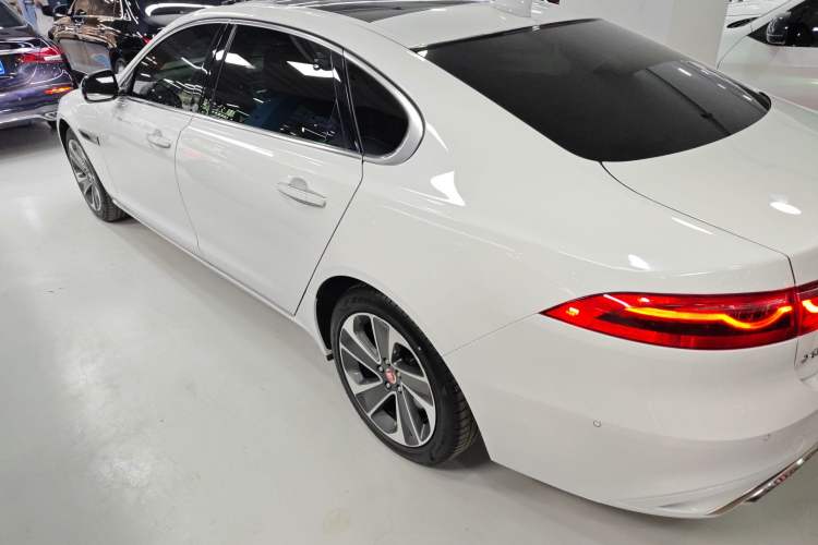 Used Jaguar XFL 2021 XFL 2.0T P200 Two-Wheel-Drive Elite Luxury Edition