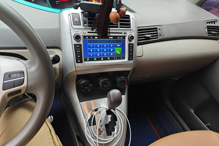 Used Toyota Verso 2014 Starlight 180E CVT Elite Edition