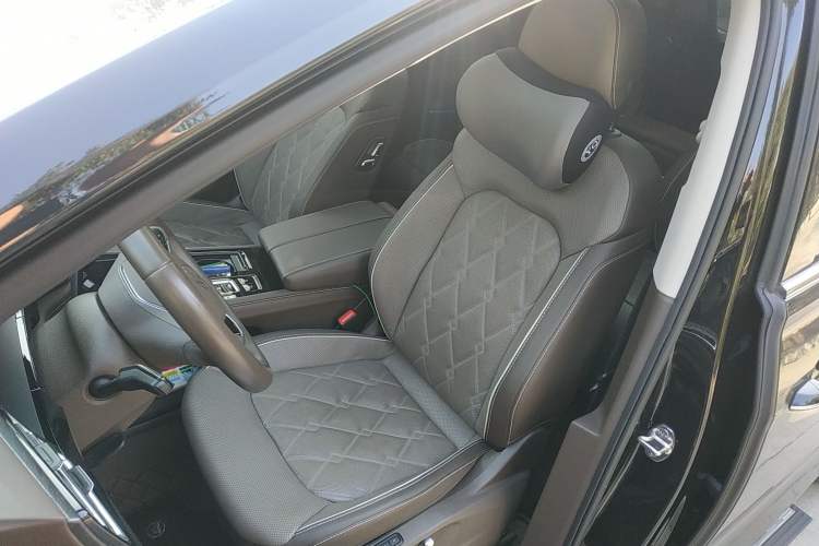 Used Volkswagen Viloran 2023 380TSI Prestige Edition
