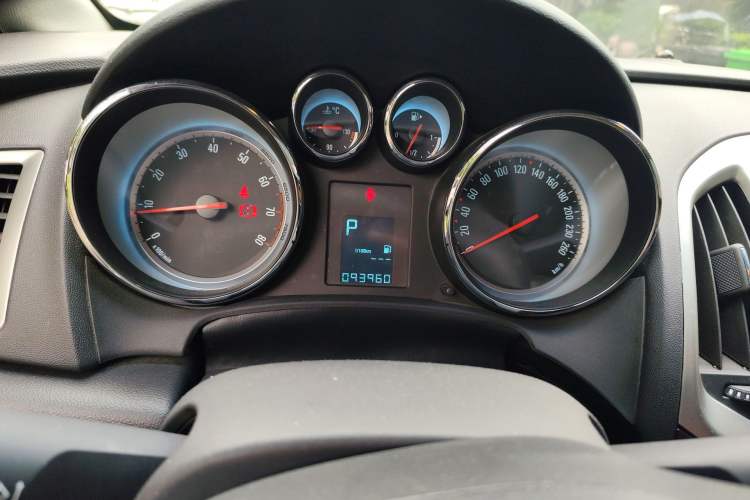 Used Buick GT 2014 XT 1.6L Automatic Fashion Edition