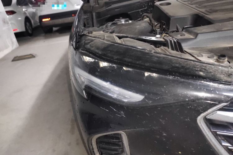 Used Buick Envision 2023 Encore S 552T Two-Wheel Drive Luxury Model
