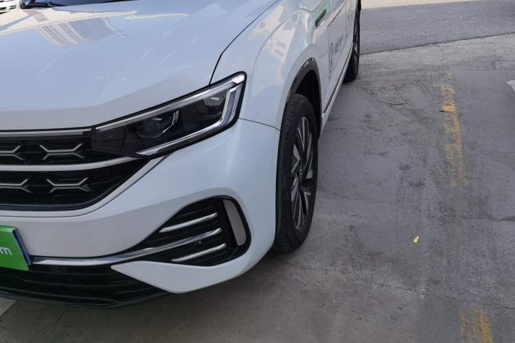 Used Volkswagen Tayron 2023 Revised Version 380TSI All-Wheel Drive R-Line High-Energy Edition
