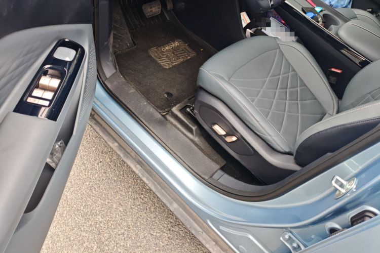 Used ARCFOX T1 2025 Model 425 PLUS Driver Seat