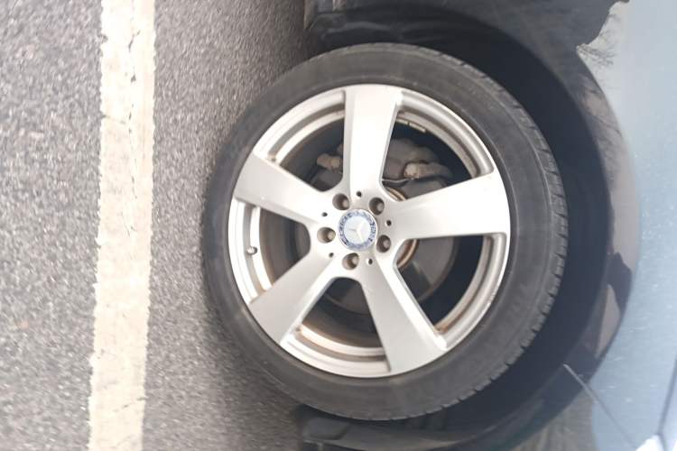 Used Mercedes-Benz E-Class 2013 E 300 L Elegant Model