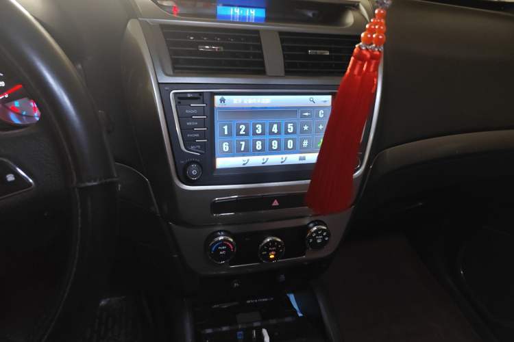 Used Geely Auto GX7 2015 Classic Edition 1.8L Manual Elite Model China V Standard