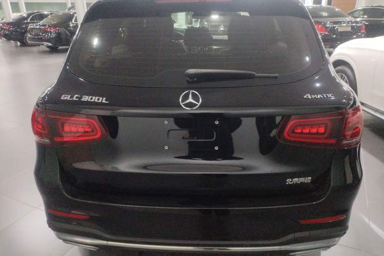 Used Mercedes-Benz GLC 2020 Facelifted GLC 300 L 4MATIC Luxury Edition
