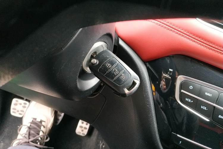 Used Haval H1 2015 1.5L Manual Luxury Model Vehicle Key