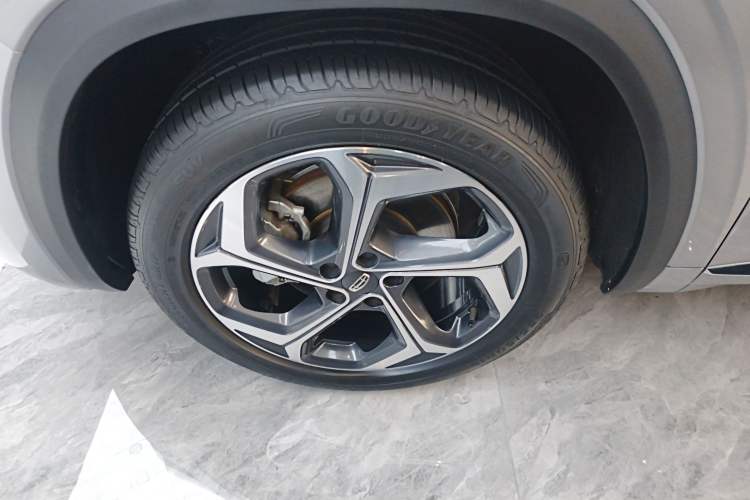 Used Geely Auto Monjaro L 2024 2.0TD High-Power Automatic Two-Wheel Drive Yunqi Version