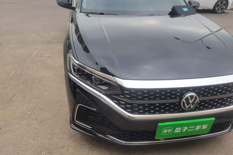 Used Volkswagen Passat 2022 330TSI Starry Luxury Edition Right Front Headlight