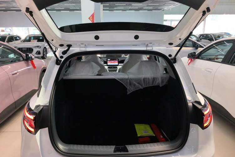 Used Geely Galaxy Geome 2026 Model 310km Youth Edition
