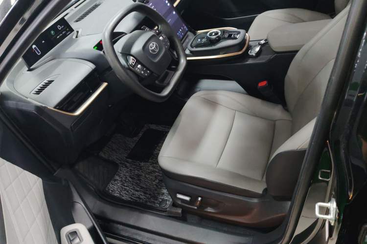 Used Toyota bZ3 2024 517 km Elite PRO