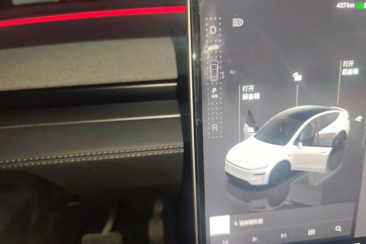 Used Tesla Model Y 2025 Rear-Wheel-Drive Version