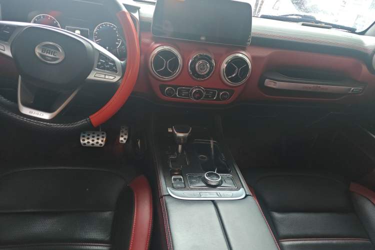 Used BAIC Off-Road BJ40 2018 PLUS 2.3T Automatic Four-Wheel Drive Flagship Version China V Emission Standard
