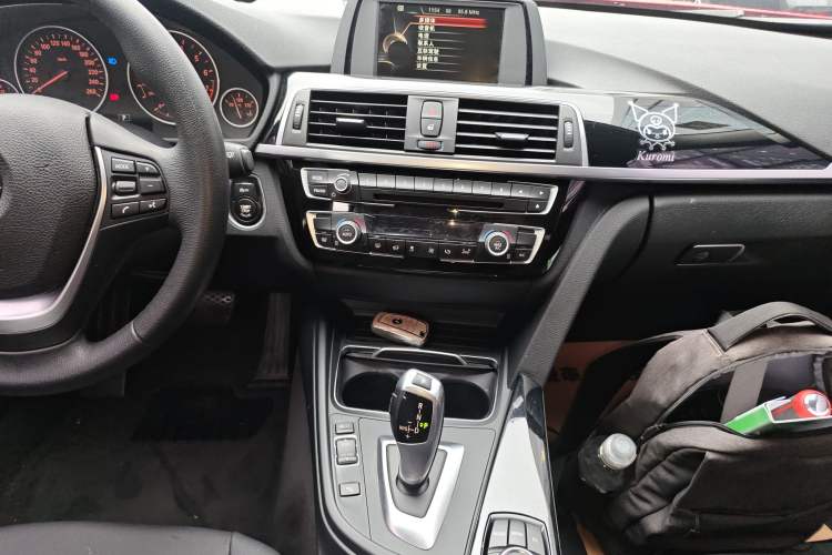 Used BMW 3 Series 2017 320Li Fashion Model
