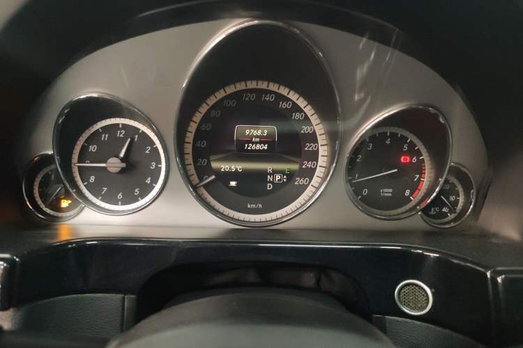 Used Mercedes-Benz E-Class 2013 E 260 L CGI Stylish Model
