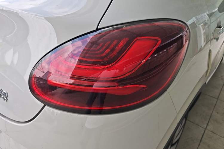 Used Wuling Bingo 2023 333 km Lingxi Connected Version
