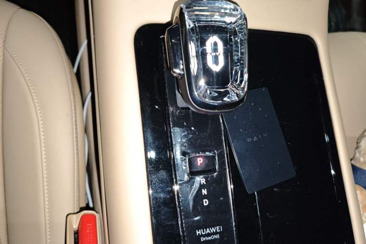 Used Hima AITO M7 2024 1.5T Intelligent Driving Rear-Drive Pro Version 5 Seats
