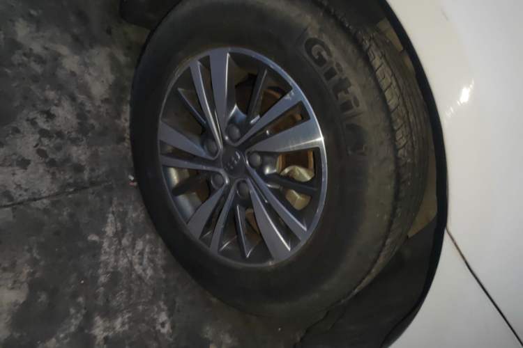 Used Geely Auto Emgrand 2018 1.5L Manual Luxury Model